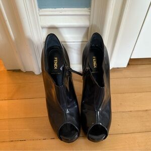 Fendi Black Heeled Boots Elegant Design